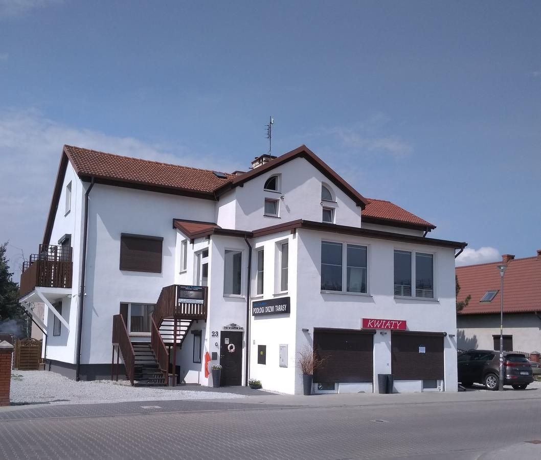 Willton Apartamenty Psary Exterior foto